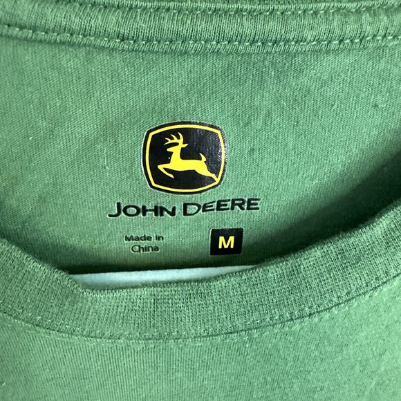 John Deere  T shirt Green Logo Short Sleeve Size Medium - Picture 2 of 9